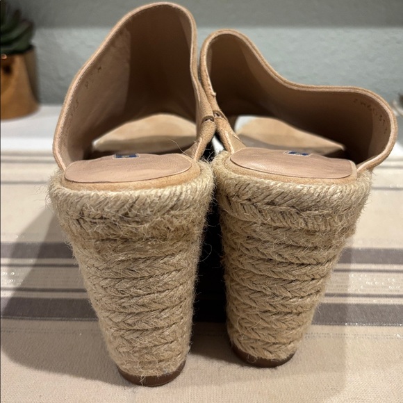 NEW! Stuart Weitzman Beige Espadrille Wedges - Picture 4 of 5